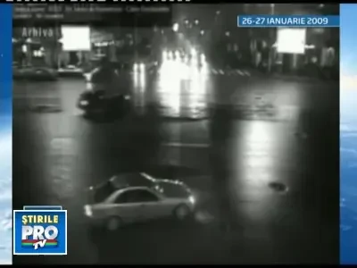 Vorbea la telefon din celula! Bodyguardul lui Becali prins cu mata in sac