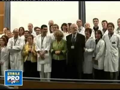 FACE OFF: S-a realizat primul transplant facial TOTAL! Vezi VIDEO!