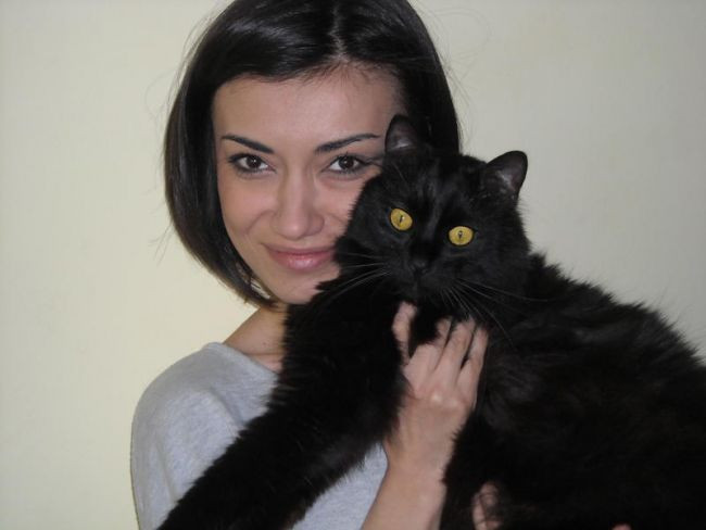 Carmen Safta isi pune motanul la dieta