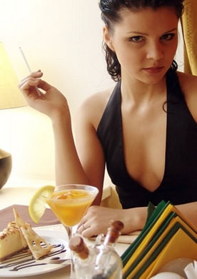 Patru obiceiuri proaste care ne imbatranesc cu 12 ani