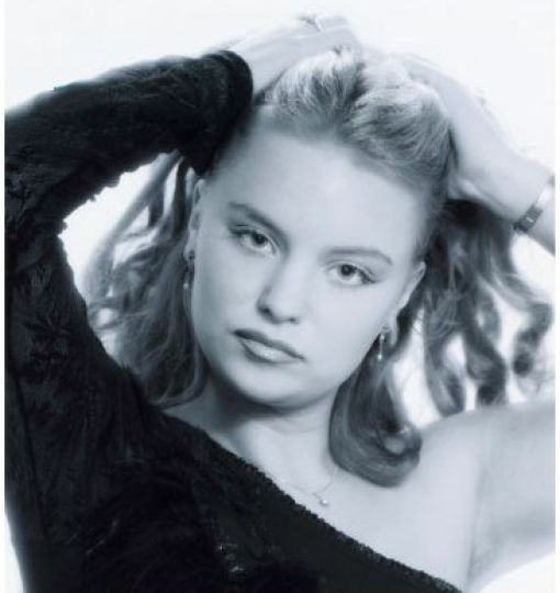 De la regina a frumusetii la monstru al operatiilor estetice! GALERIE FOTO