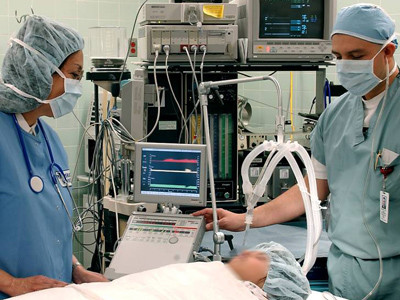 Romanii dau spitalele in judecata. Cer daune de 2,7 milioane de euro