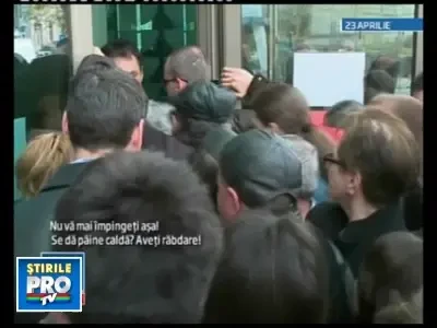 Peste 2.000 de romani si-au gasit un loc de munca la ultimul targ de joburi