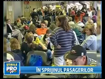 Pasagerii curselor aeriane blocati pe pista, protejati de un nou regulament