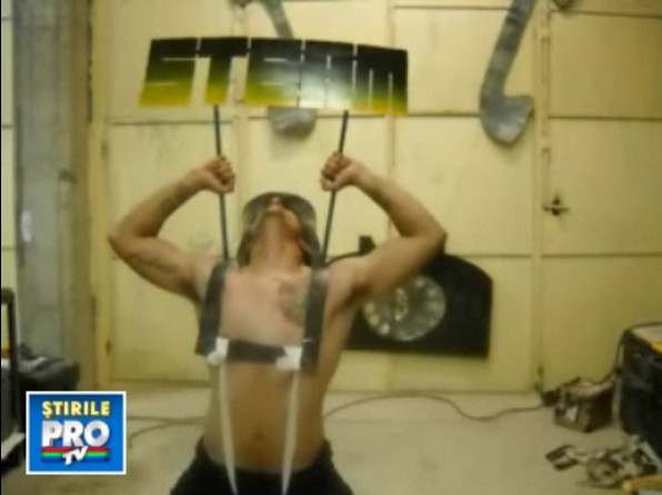 Lady Gaga in varianta army! "Telephone" regizat in Afganistan! VIDEO