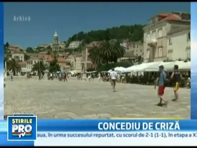 Buget de austeritate! Romanii vor cheltui maxim 400 de euro in concediu