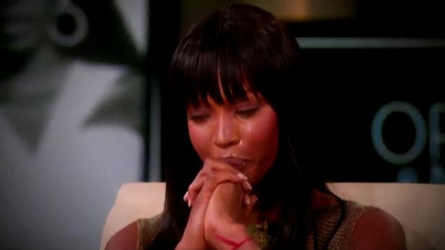 Naomi Campbell, in lacrimi la emisiunea lui Oprah Winfrey!