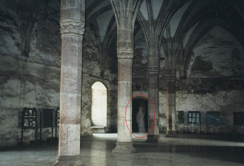 ULUITOR! Fantome in Castelul Corvinilor din Hunedoara?!?!