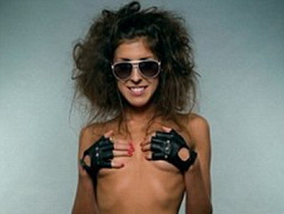 Uite cine a sedus opozitia rusa: Mumu, spioana sexy