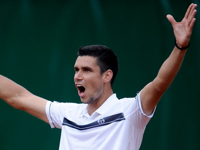 Victor Hanescu a urcat pe locul 51 in clasamentul ATP