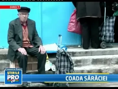 Saracie extrema! Pensionarii stau cu mana intinsa pentru niste alimente
