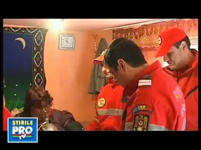 Mamica-gigant a ajuns la spital! Se simte slabita din cauza regimului