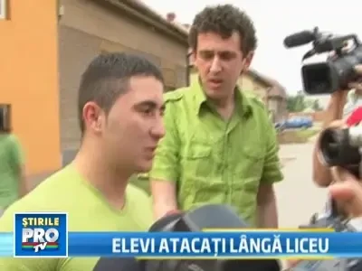 SOCANT! Elev de 10 si-a injunghiat doi colegi, intr-un liceu din Timisoara!