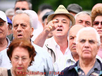 Record: Peste 8.000 de cereri de pensionare anticipata, in ultimele zile