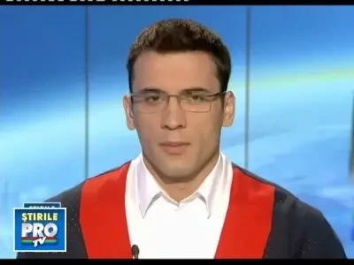 Barbatul care si-a ucis iubita cu 10 lovituri de cutit s-a trezit din coma