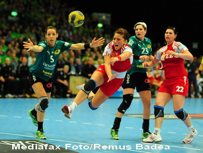 Echipa de handbal feminin Oltchim Ramnicu Valcea e vicecampioana Europei!