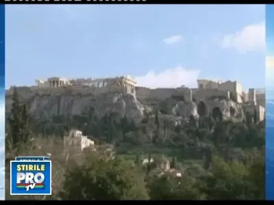 Turistii straini isi anuleaza rezervarile pentru Atena!