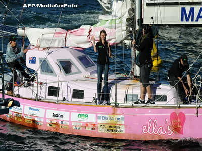 7 luni pe mare, de una singura. La doar 16 ani a facut inconjurul lumii