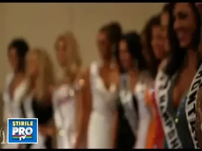 Miss SUA 2010. O bruneta sexy, imigranta din Liban