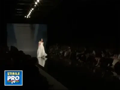 Mischa Barton a imbracat rochia de mireasa!