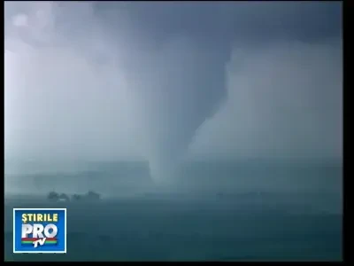 Oklahoma sub teroarea tornadelor! IMAGINI SPECTACULOASE