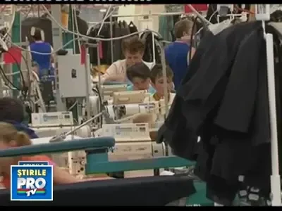 Romanii vor pauze dese si salarii mari! Firmele straine pleaca de la noi!