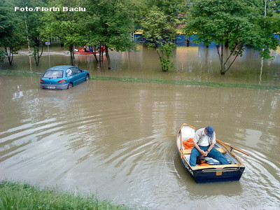 Noi inundatii in Polonia: 22 de morti, zeci de mii de sinistrati