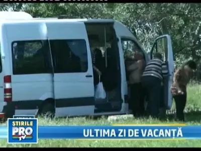 Cand e zi de sarbatoare romanul face ce stie el mai bine! Merge la gratar