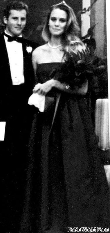 Uite cum aratau starurile de la Hollywood la balul de absolvire a liceului