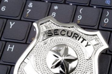 Internetul e plin de capcane. Cum sa-ti protejezi identitatea in online