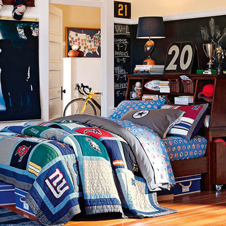 Camera adolescentului, primul pas spre maturitate