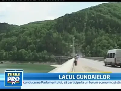 Lipsa de bun simt se masoara la noi in tone de gunoi!