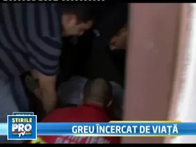 Are 340 de kilograme si are o sansa la viata normala!