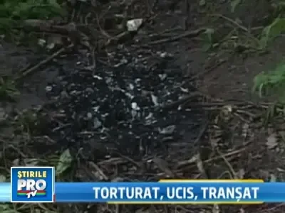Moarte cumplita: ars cu fierul inrosit, transat si aruncat la caini!