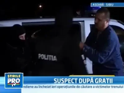 Barbatul care si-a macelarit iubita cu 25 de lovituri de cutit, retinut