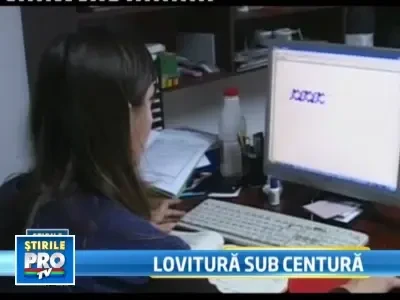 Statul face ce face si obliga mediul privat sa dea oameni afara!