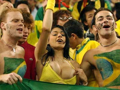 Prostituatele din Brazilia au tricouri speciale pentru Cupa Mondiala