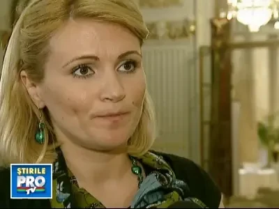 EXCLUSIV: In 2011, 125.000 de bugetari ar putea fi dati afara