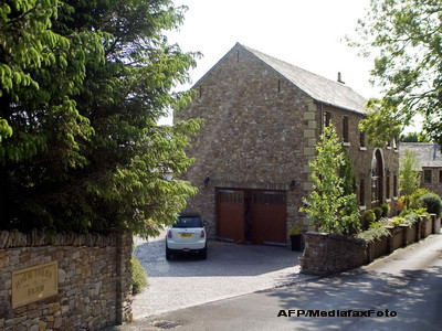 Taximetristul dement din Anglia a luat-o razna din invidie