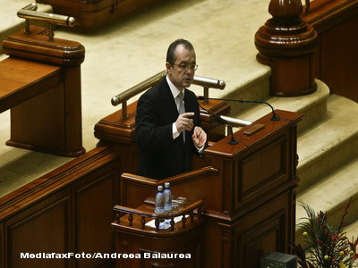 "Opriti genocidul social", motiunea de cenzura impotriva Guvernului