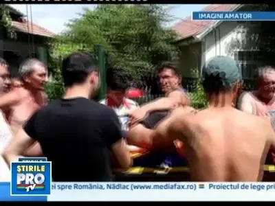 Inconstienta. Fara permis pe motocicleta. Doi tineri au ajuns la spital