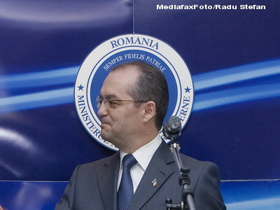 O prima victorie pentru Boc: recalcularea pensiilor