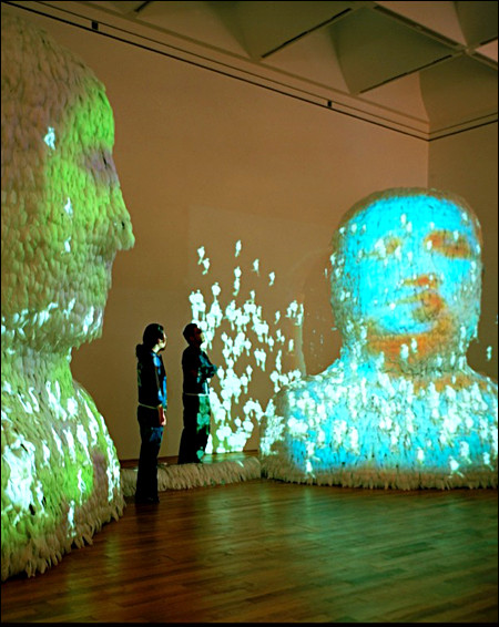 Excentricitate la Bienala de Arta Moderna de la Sydney