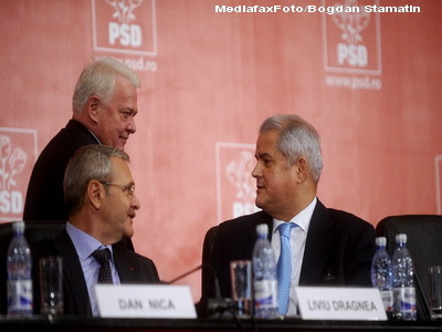 Ponta si Hrebenciuc fac poante pe seama Robertei Anastase