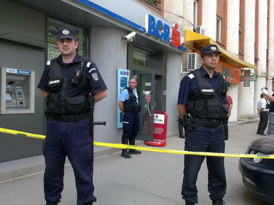 Lovitura sau accident?150.000 de euro au ars in camera de tezaur a unei banci.Ipotezele procurorilor