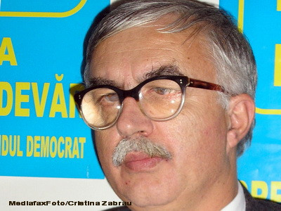 Zegrean, intrebat daca ii este teama de noi proteste si presiuni la adresa CC: "Da, mi-e teama"