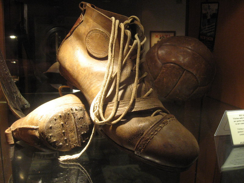 Drama unui fotbalist de 17 ani. Avea ruptura de rinichi, dar medicii l-au trimis acasa