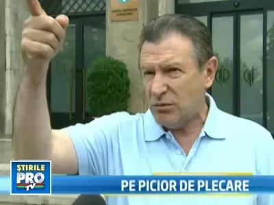 Un sfert dintre functionarii si demnitarii din Guvern,pe picior de plecare