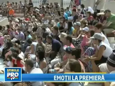 Primul spectacol. Cei trei delfini de la Constanta au avut emotii