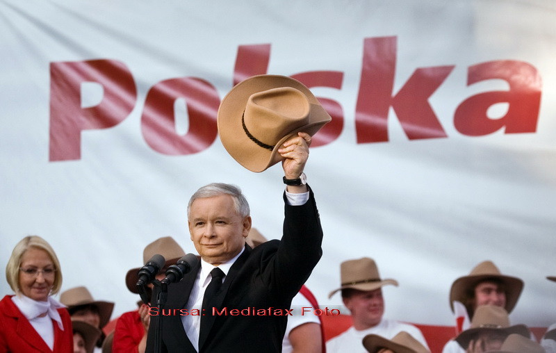 Polonia isi alege presedintele. Komorowski sau Jaroslaw Kaczynski?